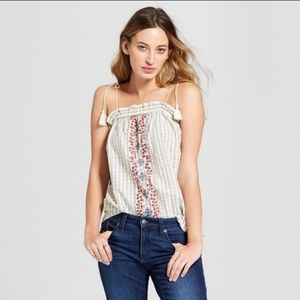 Universal Thread tank top